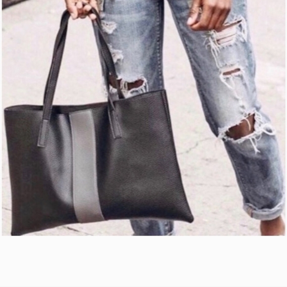 Vince Camuto Luck Tote in Black/Gray Vegan Pebbled Nordstrom Anniversary VGUC - Picture 14 of 16
